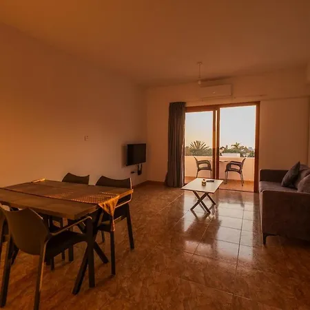 Bright Sea View With Sunset & Pool Paphos *